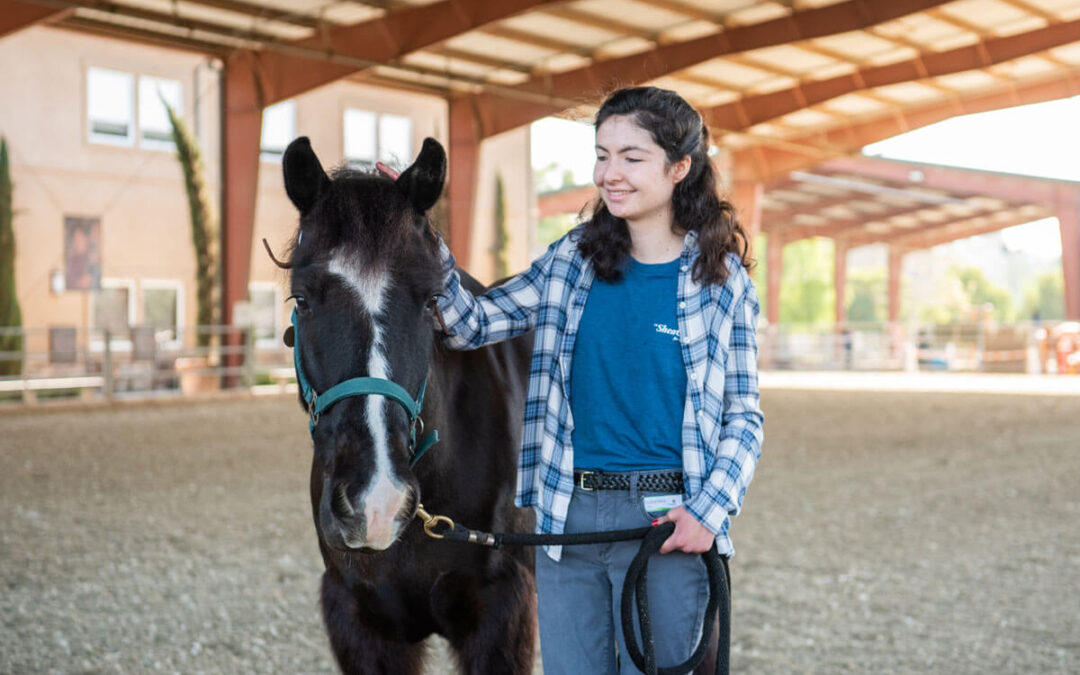 Volunteer of the Month: Raquel